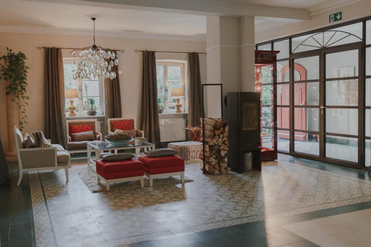 Villa Mittermeier, Hotellerie & Restaurant Ротенбург-на-Таубере Экстерьер фото